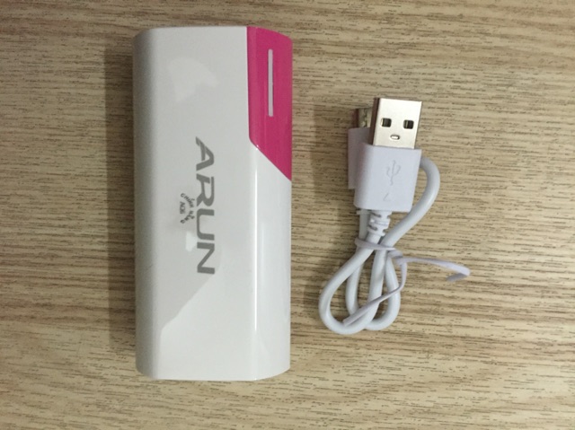 PIN DỰ PHÒNG ARUN 5600mAh có 1 cổng sạc USB
