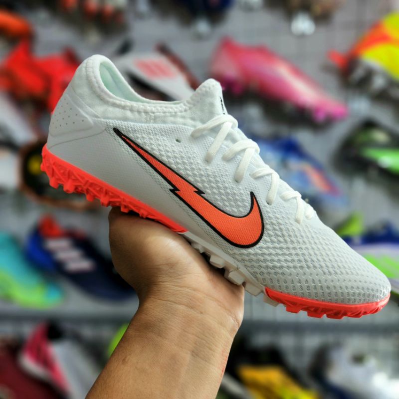 Giày Bóng Đá Mercurial Vapor 13 Pro TF - Phù hợp sân cỏ nhân tạo