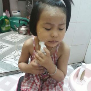 Sữa rửa mặt cúc la mã tảo biển