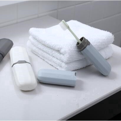 Hộp đụng bàn chải đánh răng tiện lợi cho đi du lịch