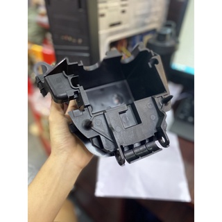 Hộc đựng bình acquy ex135 4s