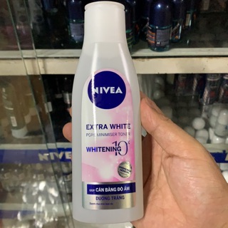 Nước hoa hồng dưỡng trắng da NIVEA 200ml
