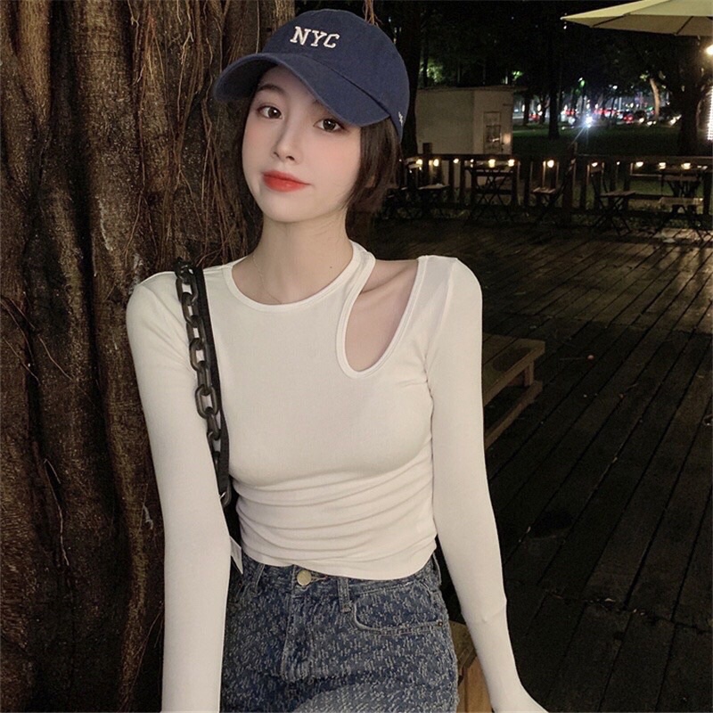 Áo croptop hở vai form dài cổ tròn tay dài kèm 2 màu như hình k42