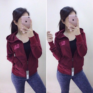 Áo khoác trơn chữ thêu