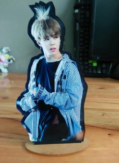 Standee