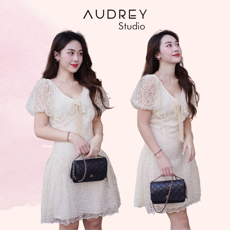 Đầm hoa ôm ngắn tay phồng - Audrey studio