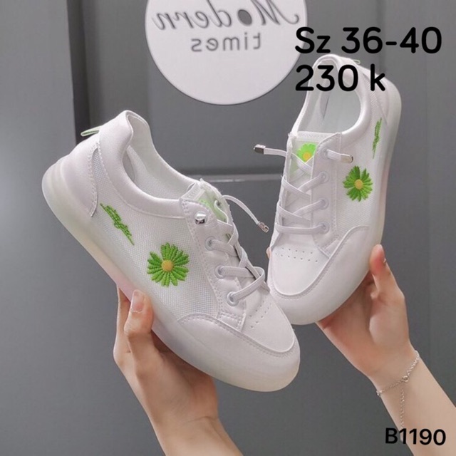 ✔️GIÀY BATA TRẮNG HOA CÚC ĐẾ 7 màu SALE 20 %