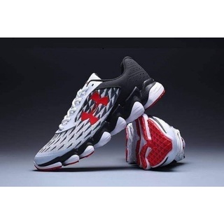 Sneakers chạy bộ Under Armour