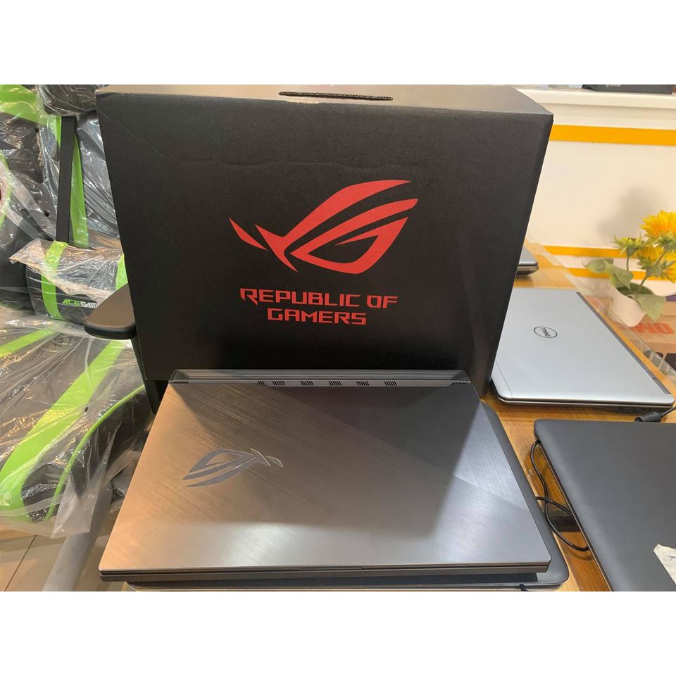 Laptop Gaming Asus ROG Strix SCAR 3 G531G N VES122T.