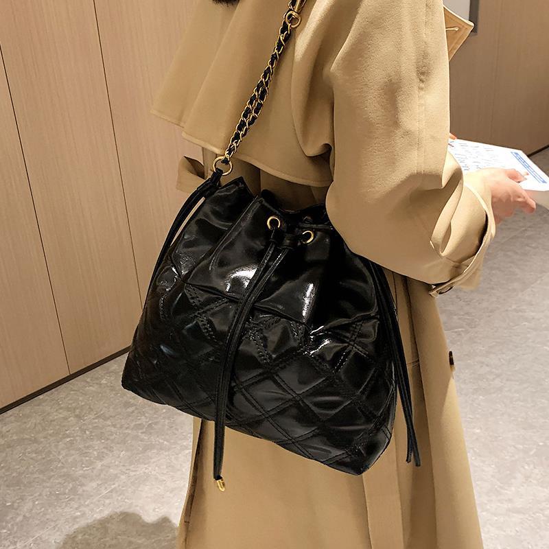 Ielgy Túi Xách bucket Dây Xích Đính Kim Cương Giả Dễ Phối Đồ Cho Nữ