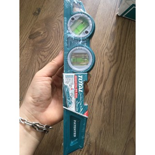 Thước thủy ống 24.5cm Total TMT221306
