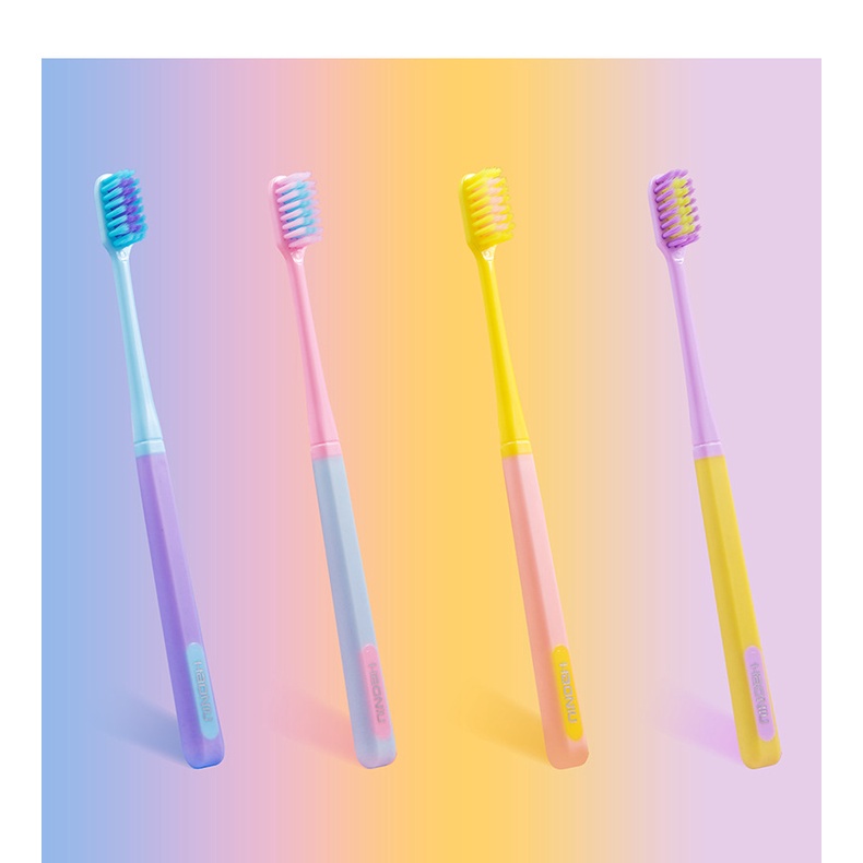 Bàn chải đánh răng mềm kháng khuẩn chất lượng cao tiện dụng