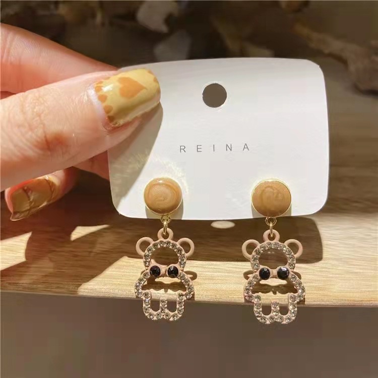 Bông Tai Hình Chú Gấu Nhỏ Dễ Thương Thời Trang Thu Đông 2022 Cho Nữ