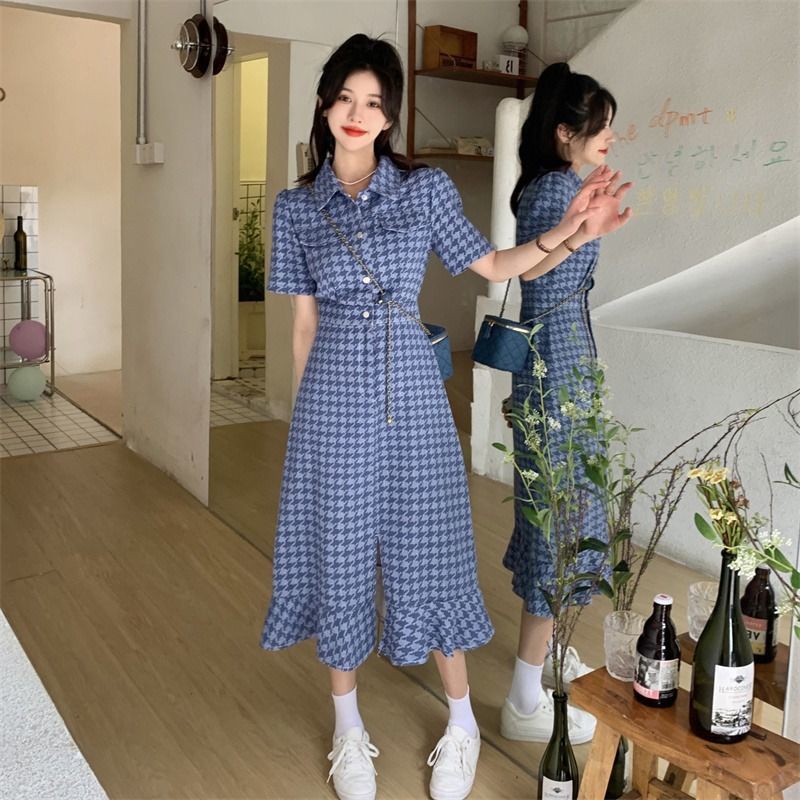 Denim dress women's 2022 summer new vintage Ruffle slim skirt ins temperament short sleeve Platycodon skirt