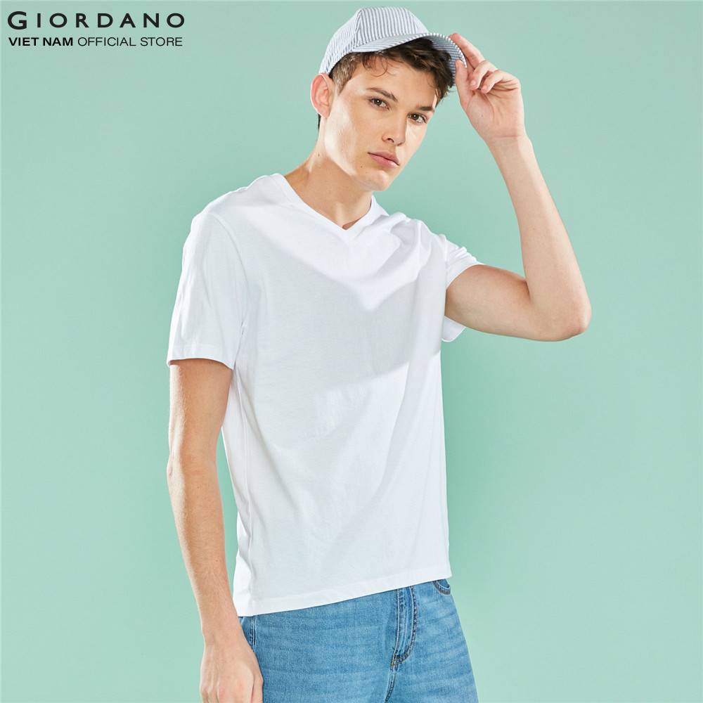 Áo Thun Nam Ngắn Tay Cổ Tim Solid V-neck Slim Tee Giordano 01029251