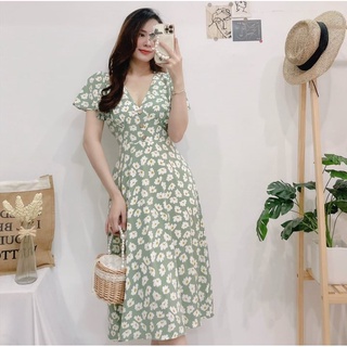 Đầm hoa nhí cổ V nút bọc gỗ có dây thắt eo