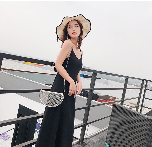 đầm maxi hai dây hở lưng