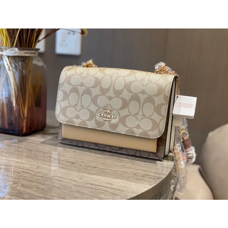 Túi xách Coach size 22cm