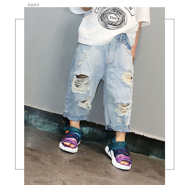 Quần Jean rách Dài 7 phân cho bé trai bé gái Dáng Rộng Vải Mỏng Thời Trang Mùa Hè,Quần Jean cho bé trai và bé gái mặc siêu xinh