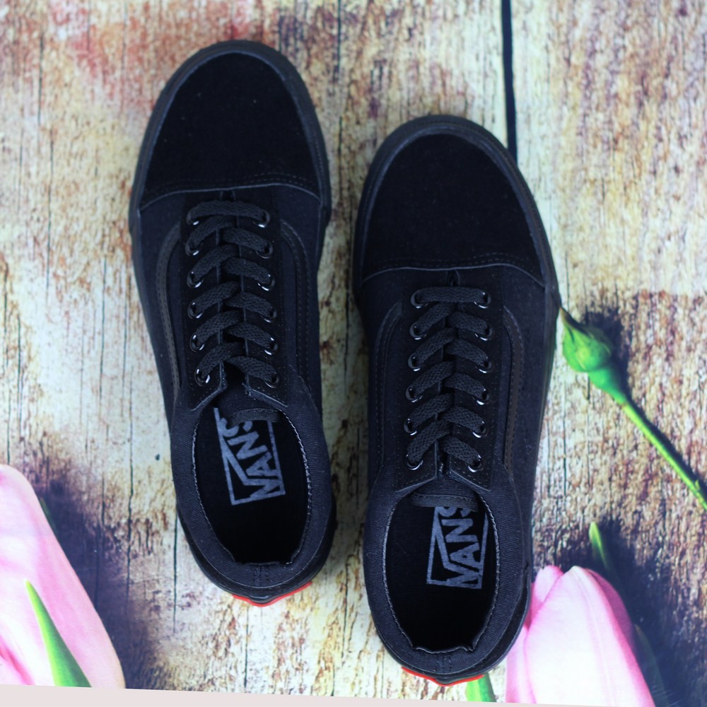Giày Sneaker Vnss Cla Nữ Màu Full Đen