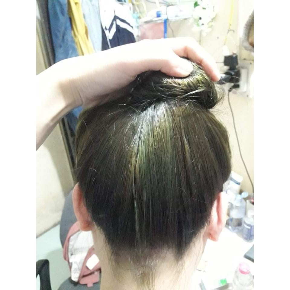 Thuốc nhuộm tóc màu xanh rêu kèm oxy và gang tay- Lên từ nền nâu