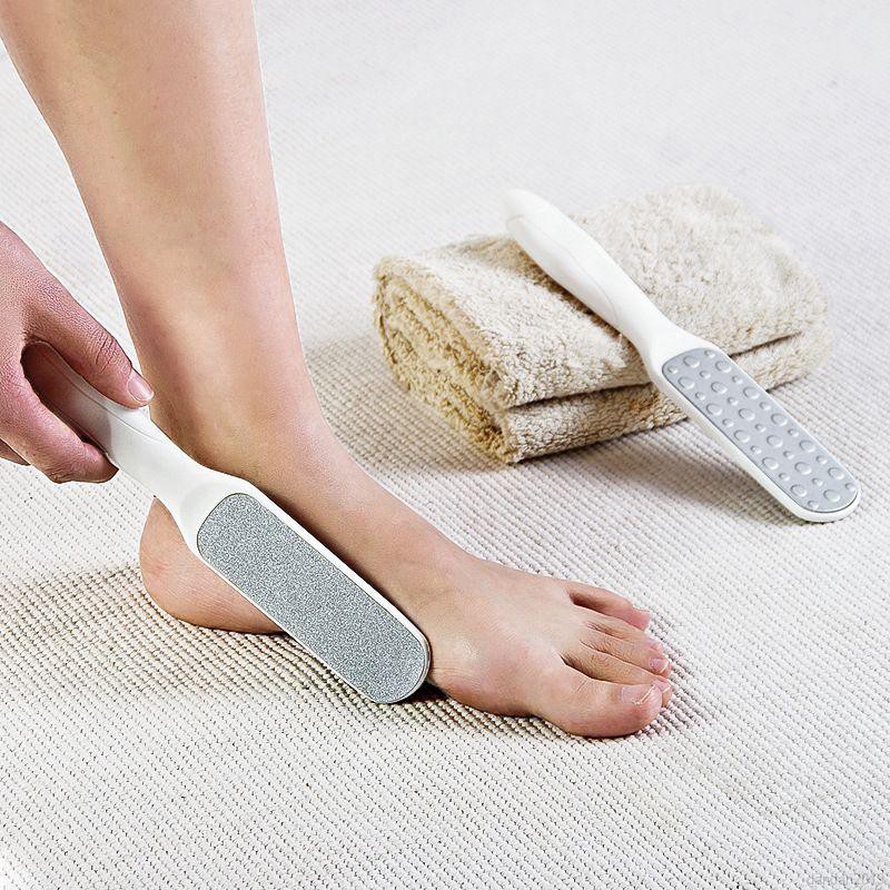 Bàn chải chà chân 2 mặt màu trắng tẩy tế bào chết loại bỏ vế chai chân