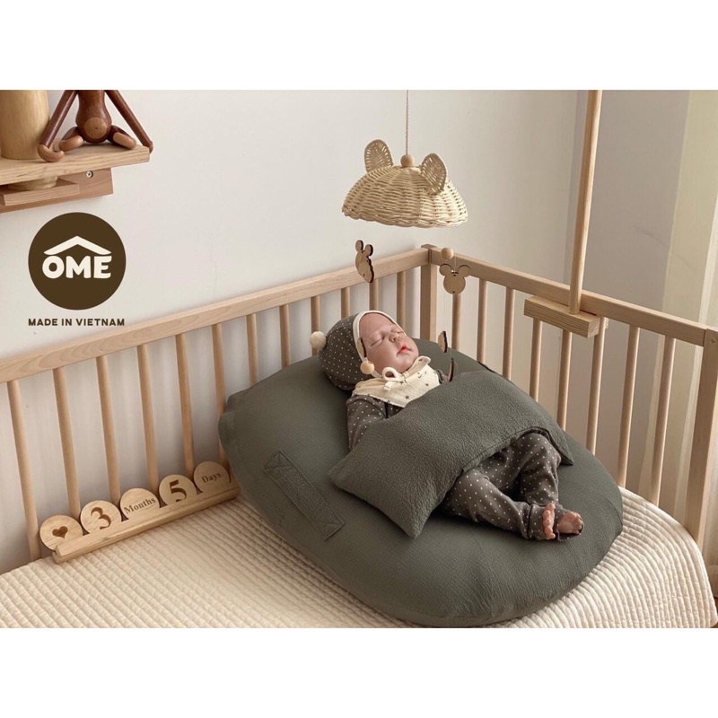 Bộ gối chống trào ngược và chống giật mình OME dành cho bé có 3 màu KT 50 x 60 x10 cm