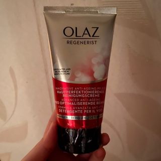 Sữa rửa mặt Olay (Olaz Đức)
