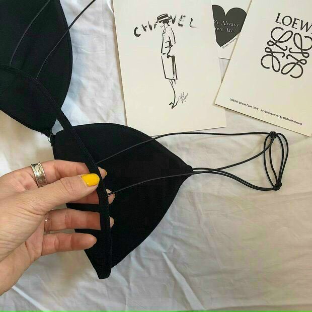 Áo lót cài trước dây mảnh thời trang