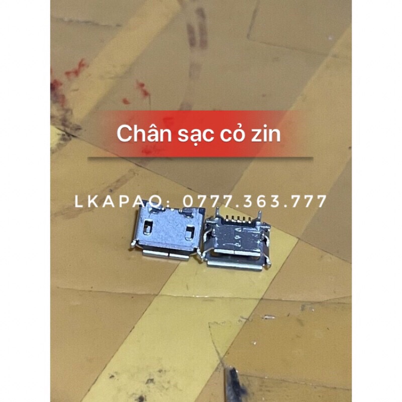 Chân Sạc máy cỏ zin hãng có lõi sắt bên trong