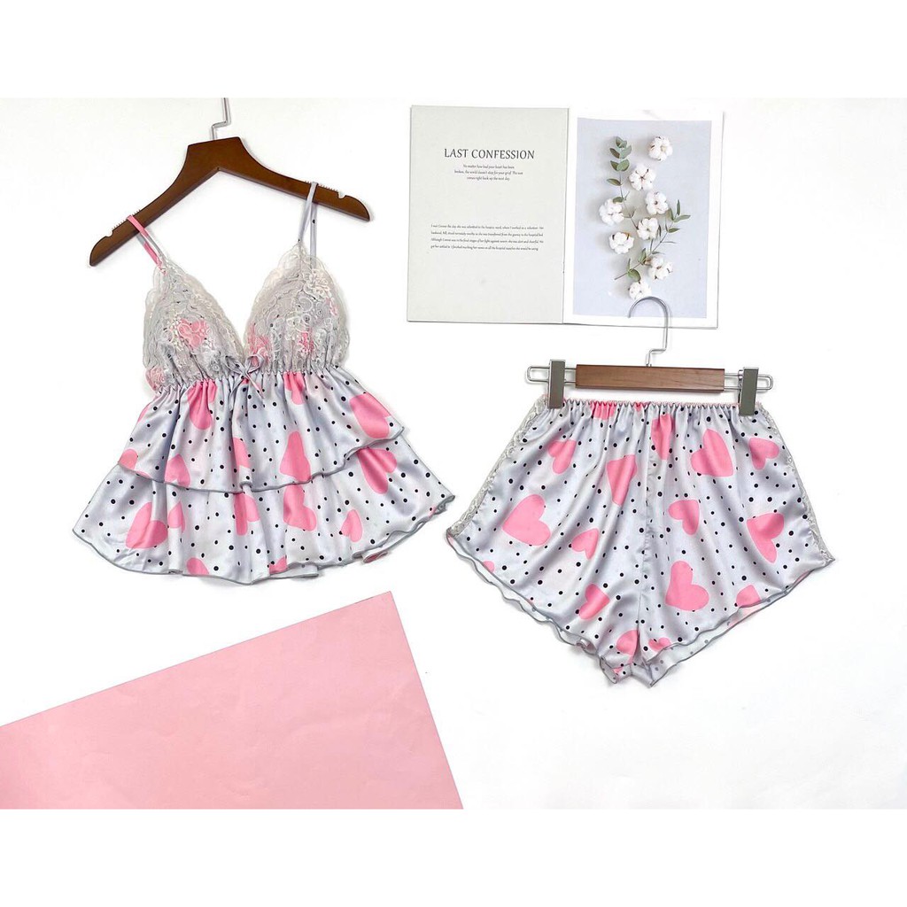 Đồ ngủ cao cấp ⚡HÀNG ĐẸP⚡, áo 2 dây có mút ngực, và quần short lưng thun, phối bèo nhún | BigBuy360 - bigbuy360.vn