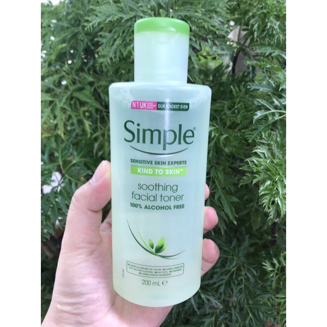 Nước hoa hồng Simple Kind to Skin Soothing Facial Toner ( CHÍNH HÃNG )