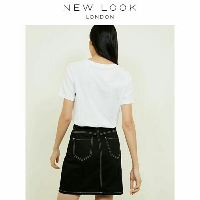 Áo phông newlook trắng auth