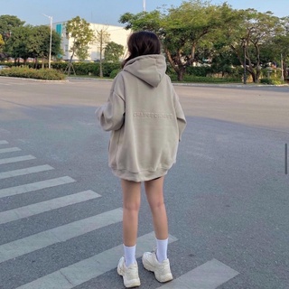 Áo hoodie chữ dập nổi