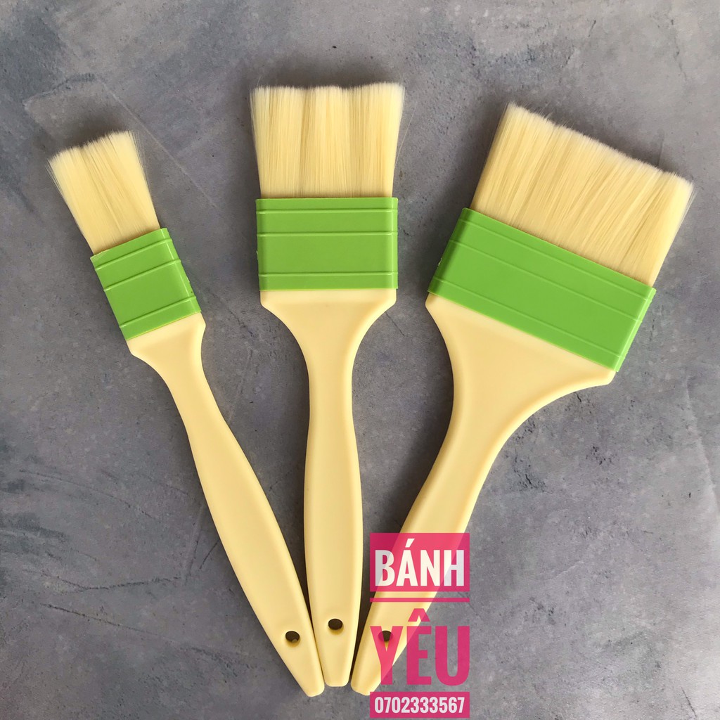 Chổi Quét Bánh Lông Mềm Cán Xanh