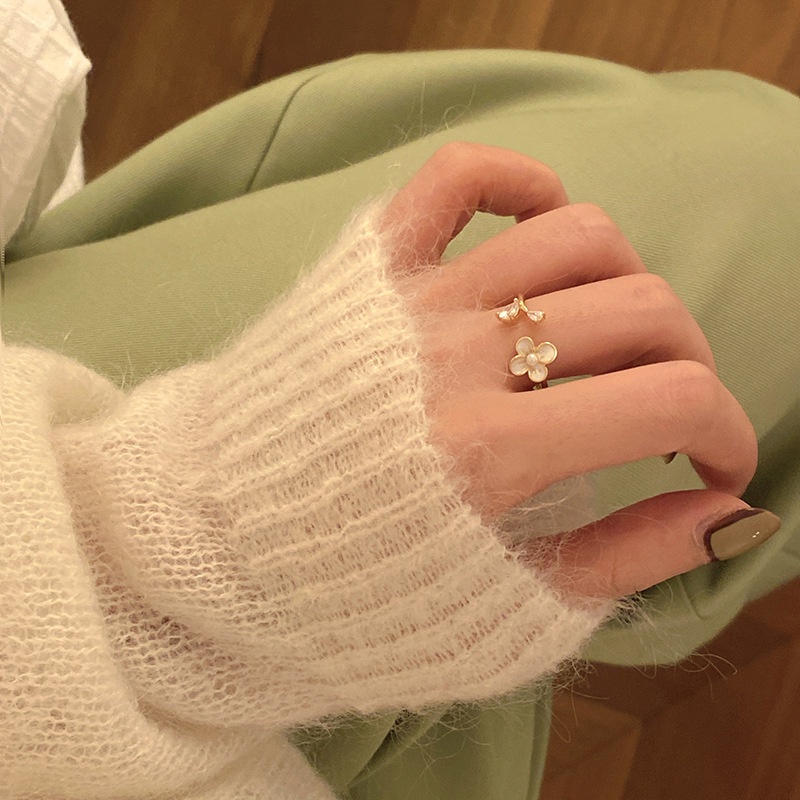 Nhẫn Dạng Mở Hình Cành Hoa Trắng Thanh Lịch Thời Trang Cho Nữ