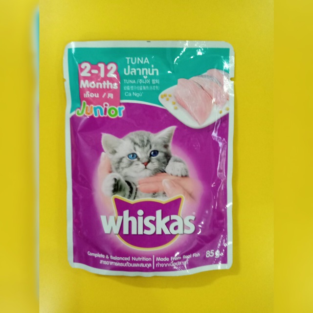 Patê Whiskas cá ngừ cho mèo con 2-12 tháng