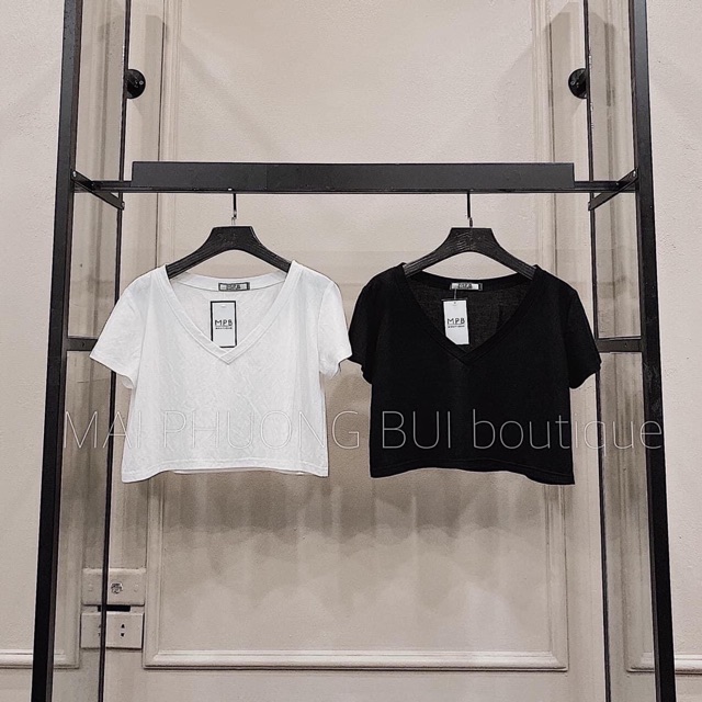 ÁO CROPTOP CỔ TIM HOT TREND | BigBuy360 - bigbuy360.vn