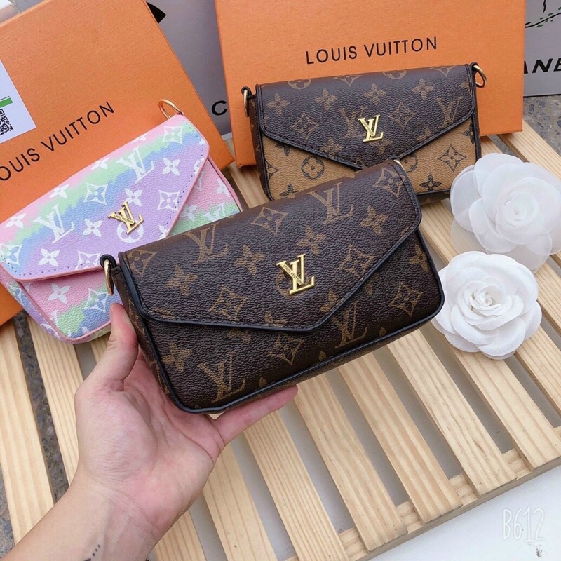 Túi đeo chéo in hoạ tiết lv tặng kèm túi mini