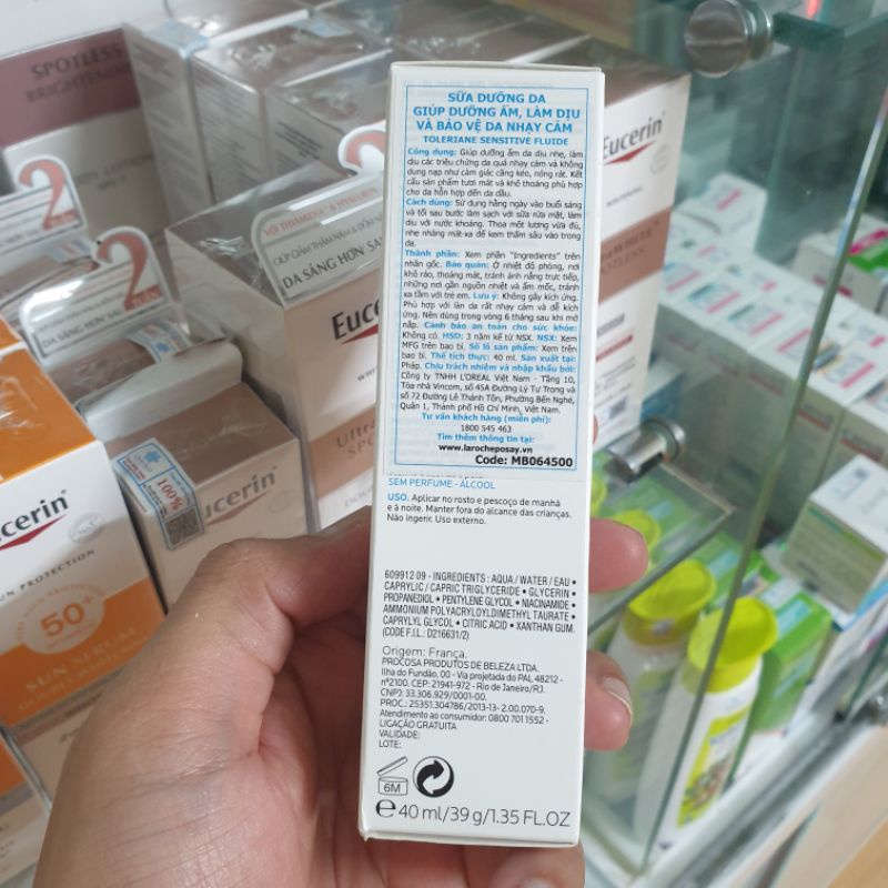 Sữa Dưỡng Làm Dịu Và Bảo Vệ Da Toleriane Sensitive Fluide La Roche Posay 40ml