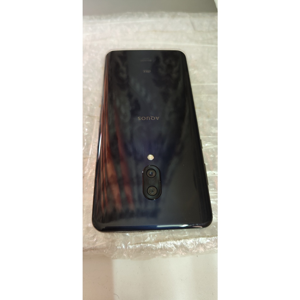 Điện thoại Sharp Aquos Zero 2 màu xanh