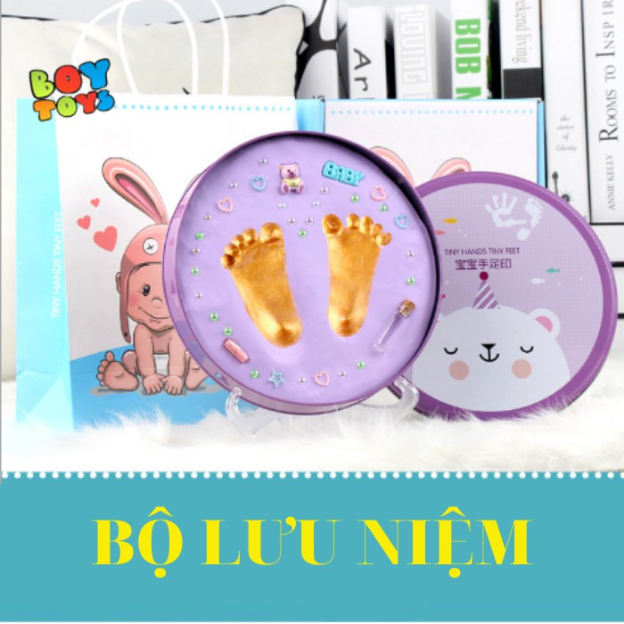 Bộ lưu niệm in dấu tay, dấu chân lưu giữ kỉ niệm cho bé