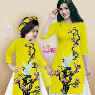 Set áo dài cách tân mẹ và bé