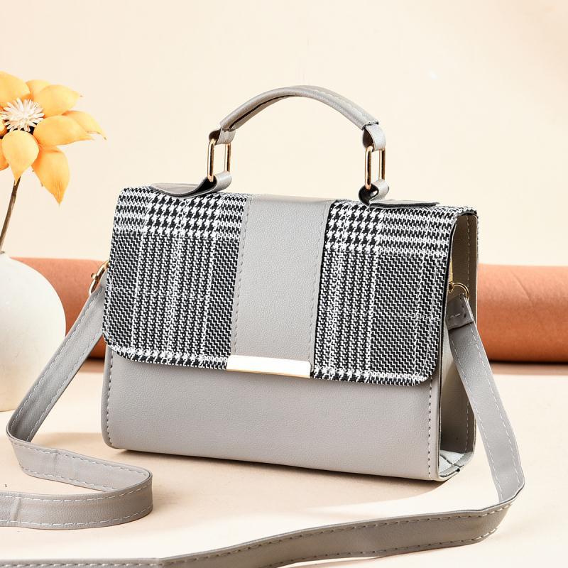 Túi đeo chéo IELGY họa tiết kẻ sọc thiết kế đơn giản thời trang cho nữ