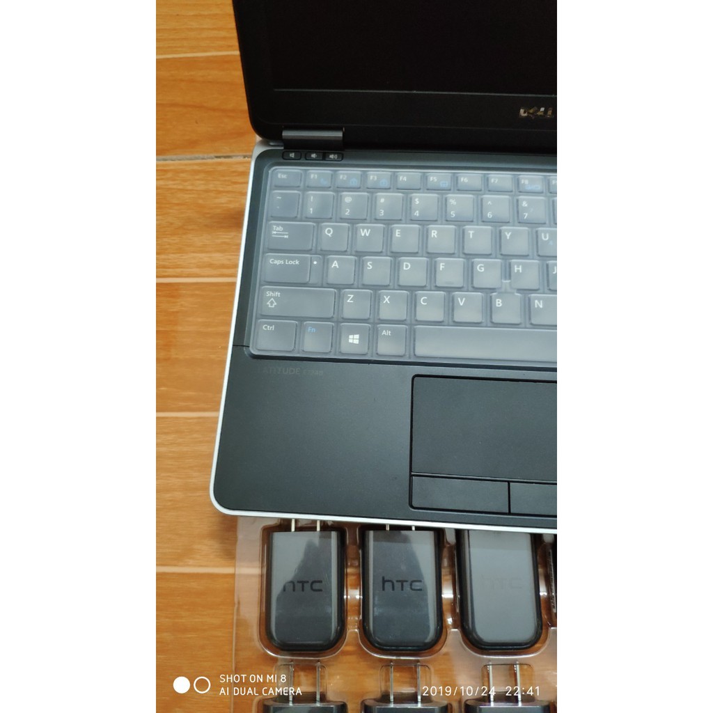 Laptop doanh nhân Dell latitude E7240, màn 12.5, nhỏ, gọn, nhẹ(có 2 phiên bản i5 và i7) | WebRaoVat - webraovat.net.vn