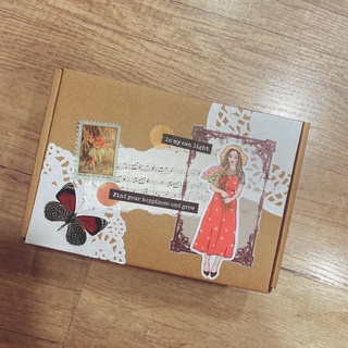 Hộp quà tặng bằng giấy kraft handmade