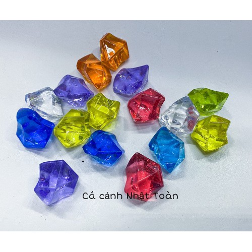 ĐÁ NHỰA NGÔI SAO VIÊN LỚN 10K