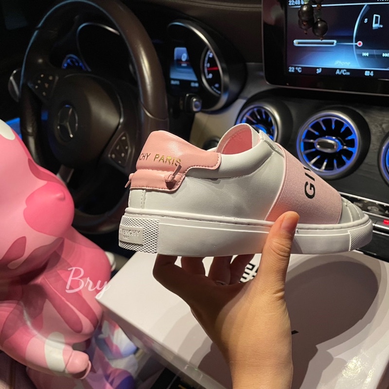 Giày givenchy hồng quai ngang super fullbox, bill, túi giấy đủ size 35-39 | BigBuy360 - bigbuy360.vn