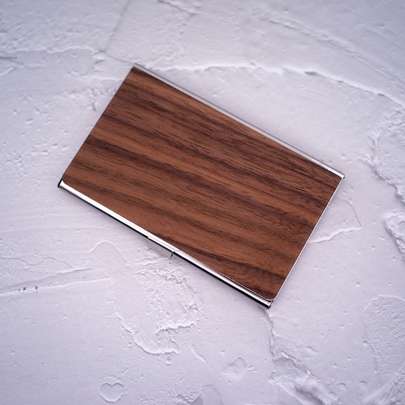 Hộp Đựng Danh Thiếp / Thẻ ID Bỏ Túi Tiện Dụng