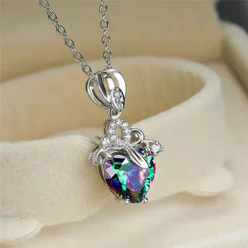 Vòng cổ Mặt Trái Tim Đính Đá Pha Lê Thời Trang Cho Nữ